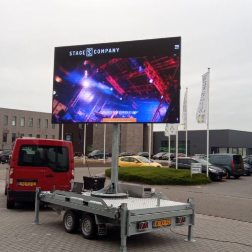 Ledscherm op aanhangwagen